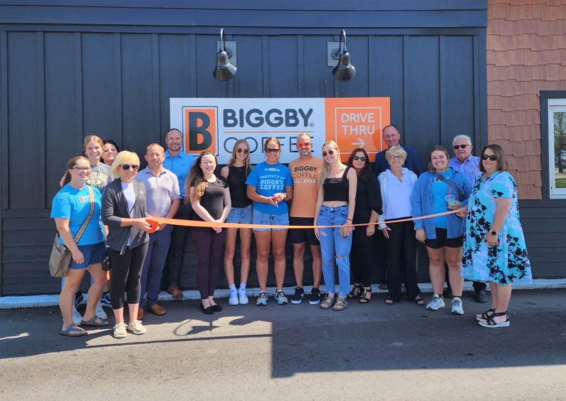 Biggby Coffee Ribbon Cutting