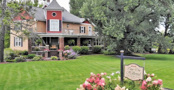 inn on hillwind promo image