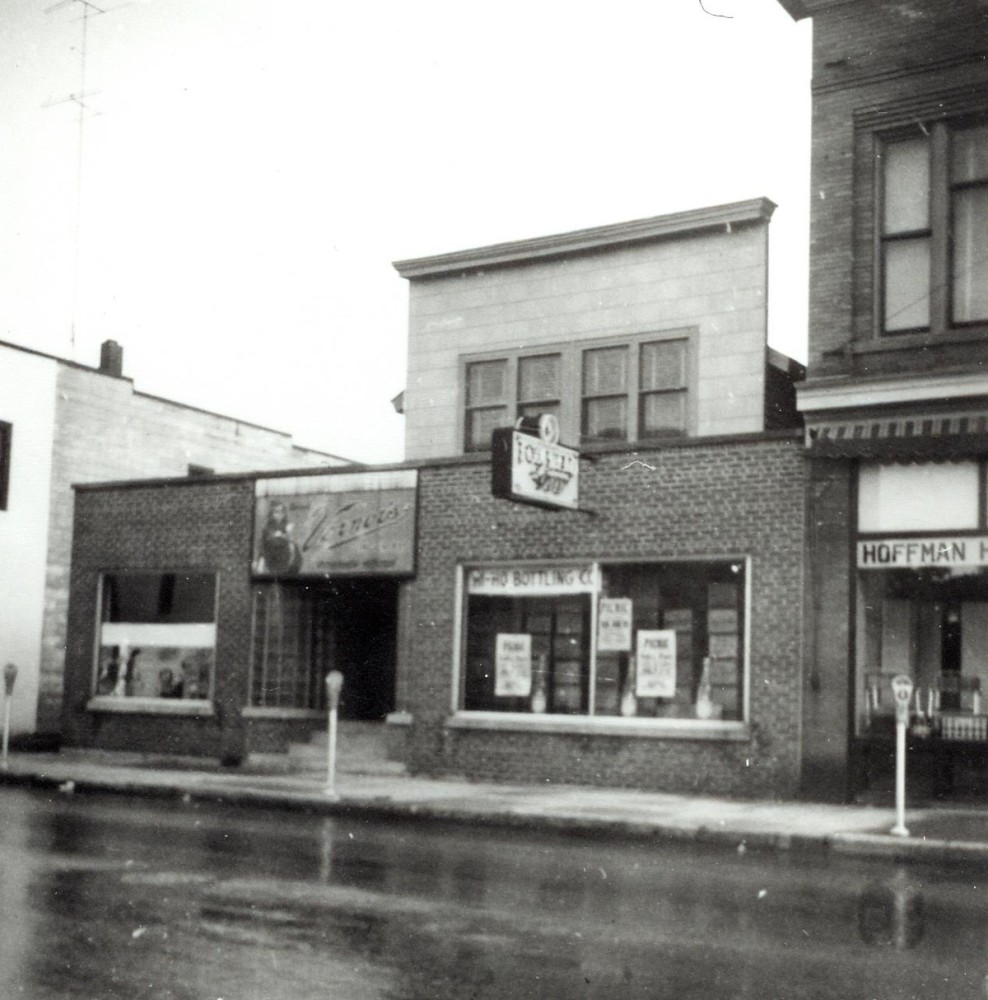 11 hi ho bottling company 120 east mill st may 1955 595 81 w1200