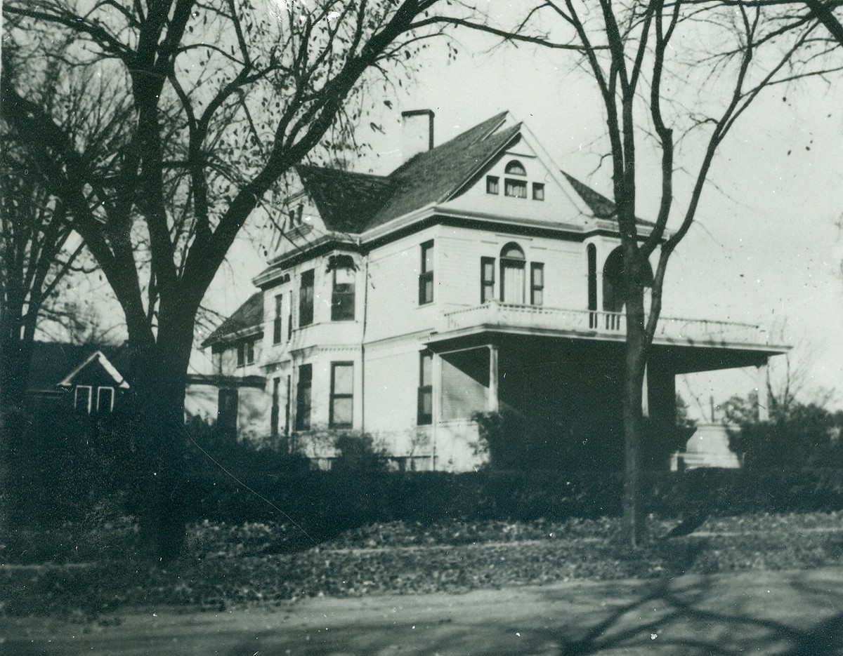 18 595 119 american legion clubhouse former shorer home 608 e main plymouth october 1953 predecessor to 40 stafford street location w1200